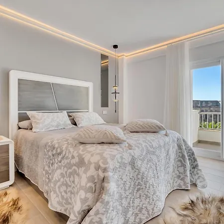 Vista Castillo - By Aldertons Apartment *